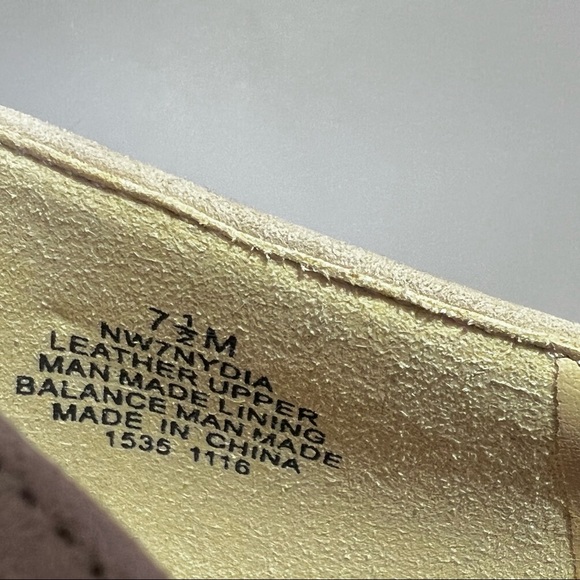 Nine West Nydia Neutral Suede Pointed Toe Pump 7.5 Beige - Picture 3 of 4